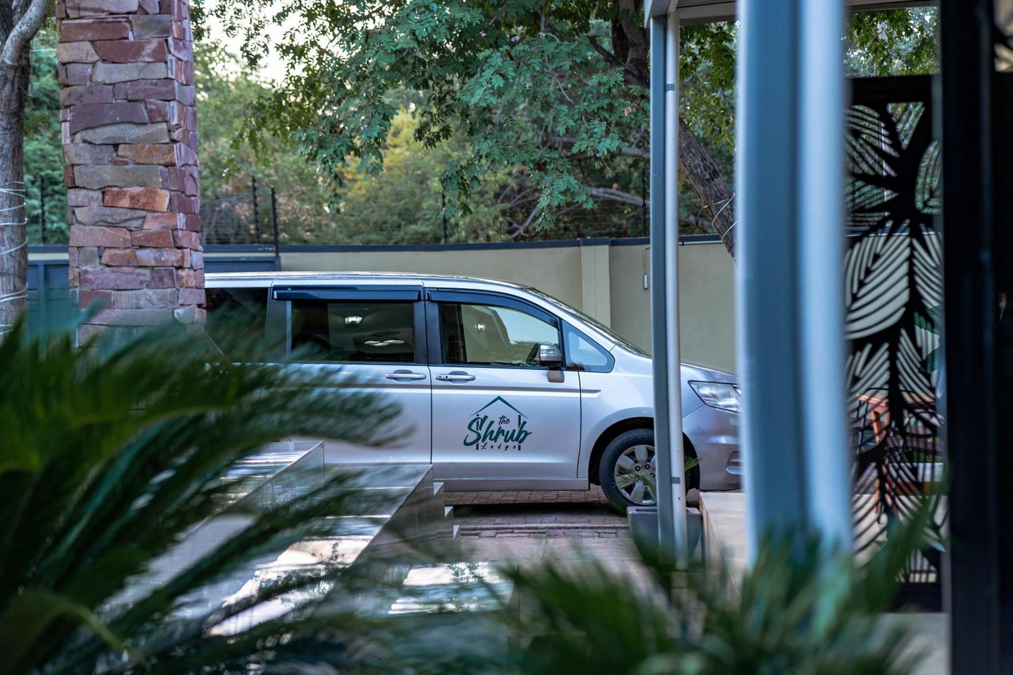 The Shrub Lodge شلالات فيكتوريا المظهر الخارجي الصورة