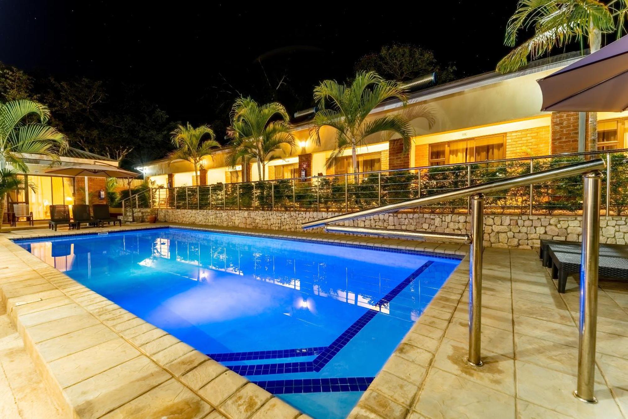 The Shrub Lodge شلالات فيكتوريا المظهر الخارجي الصورة