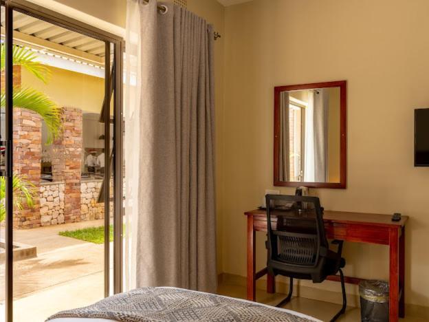 The Shrub Lodge شلالات فيكتوريا المظهر الخارجي الصورة